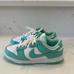 Nike Dunk Low “Green Glow” Women’s 7